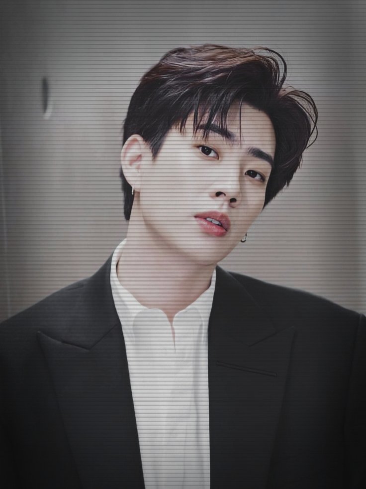 ⠀⠀

         -  THEODORE EZRA.
        new rp account but
        not new to rp. looking
        for interactive moots
        and new friends.
        like &amp; retweet to help.
⠀⠀ ⠀⠀