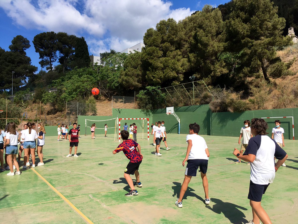 galibellesguard's tweet photo. Últim dia abans de les vacances d’estiu! #somESG https://t.co/H4AVMjZLLX