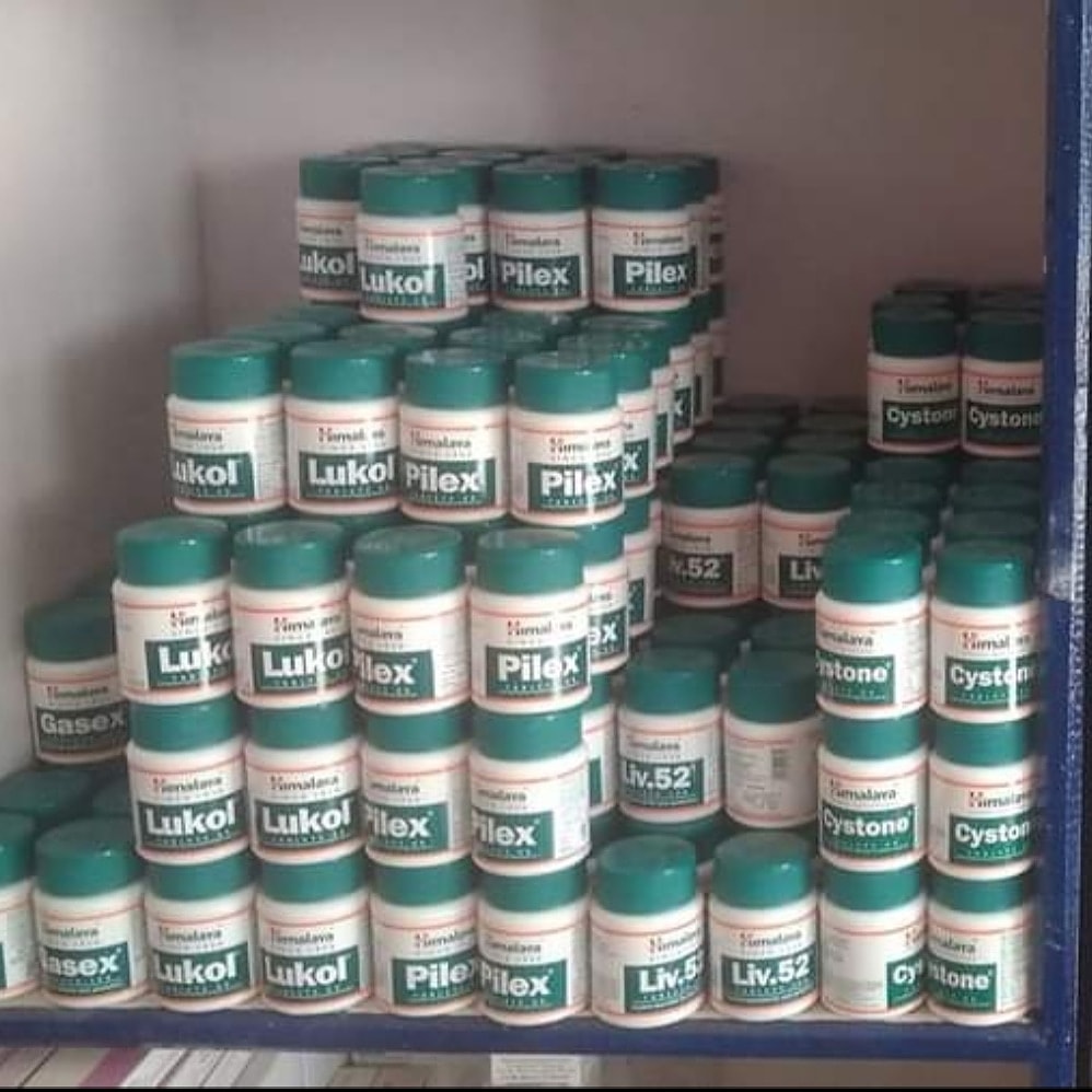 smartmedstore's tweet photo. Full range of himalaya available😇

You can direct order ⬇

https://t.co/QOEomxemAq

Any query dm us 😁

Free 🆓📦shipping worldwide😇

#pilex #lukol #himalayaherbal #himalayaherbalindia #cystone #herbals #since1930 #gasex #liv52ds #tentexroyal #smartmedstore https://t.co/vQHbbfYdSs