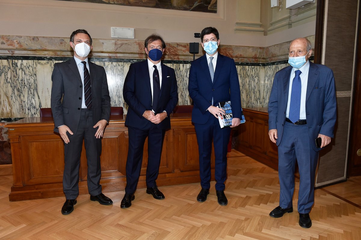 JnJ_Italy's tweet photo. #CantieriPerLaSanitàDelFuturo La battaglia contro il Covid e il rafforzamento del nostro #SSN sono due sfide che devono alimentarsi reciprocamente.
Oggi ci sono le condizioni per aprire una nuova stagione di opportunità, investimenti e riforme

— Roberto Speranza @robersperanza https://t.co/PLGjbRdzFp