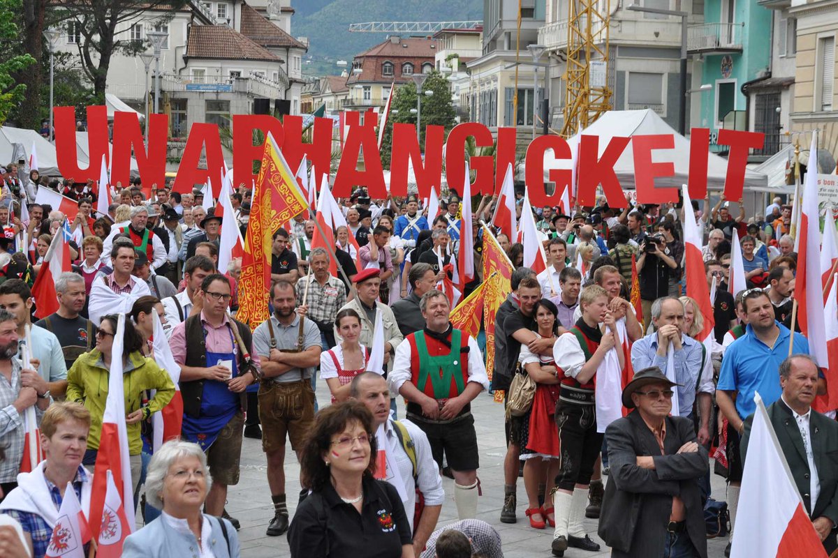 ArgeIatz's tweet photo. IATZ! - ES IST ZEIT

▶️ https://t.co/mlDXikg7JB

#tagederfreiheit #unabhängigkeit #südtirol #tirol #iatz #jetzt #sen #adesso #now https://t.co/NiupVg0zF2