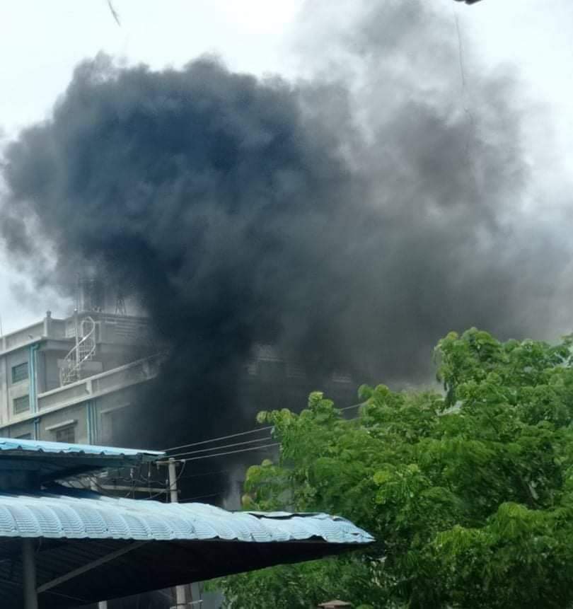 rosie_posie_ju's tweet photo. We're not safe anymore under military coup!!! #Mandalay 
#WhatsHappeningInMyanmar 
#June22Coup https://t.co/PBgabcVkqi
