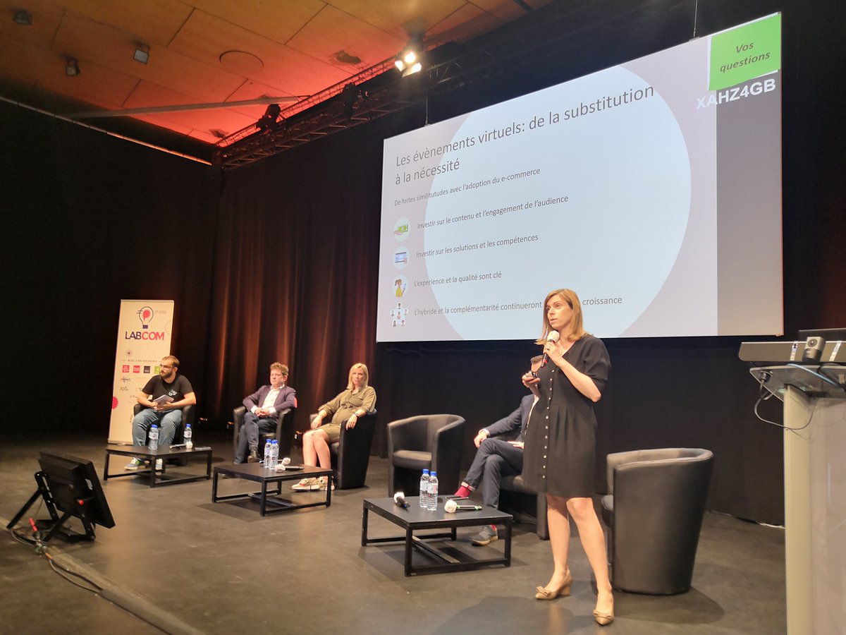 PdelaCom's tweet photo. #LABCOM2021 "Les événements virtuels sont un levier stratégique pour l'événementiel. Mais il faut investir sur le contenu, former les équipes à animer, créer des expériences" - Iona Erhan @LinkedInFrance #events #mice #digital https://t.co/t48JiZKlxo