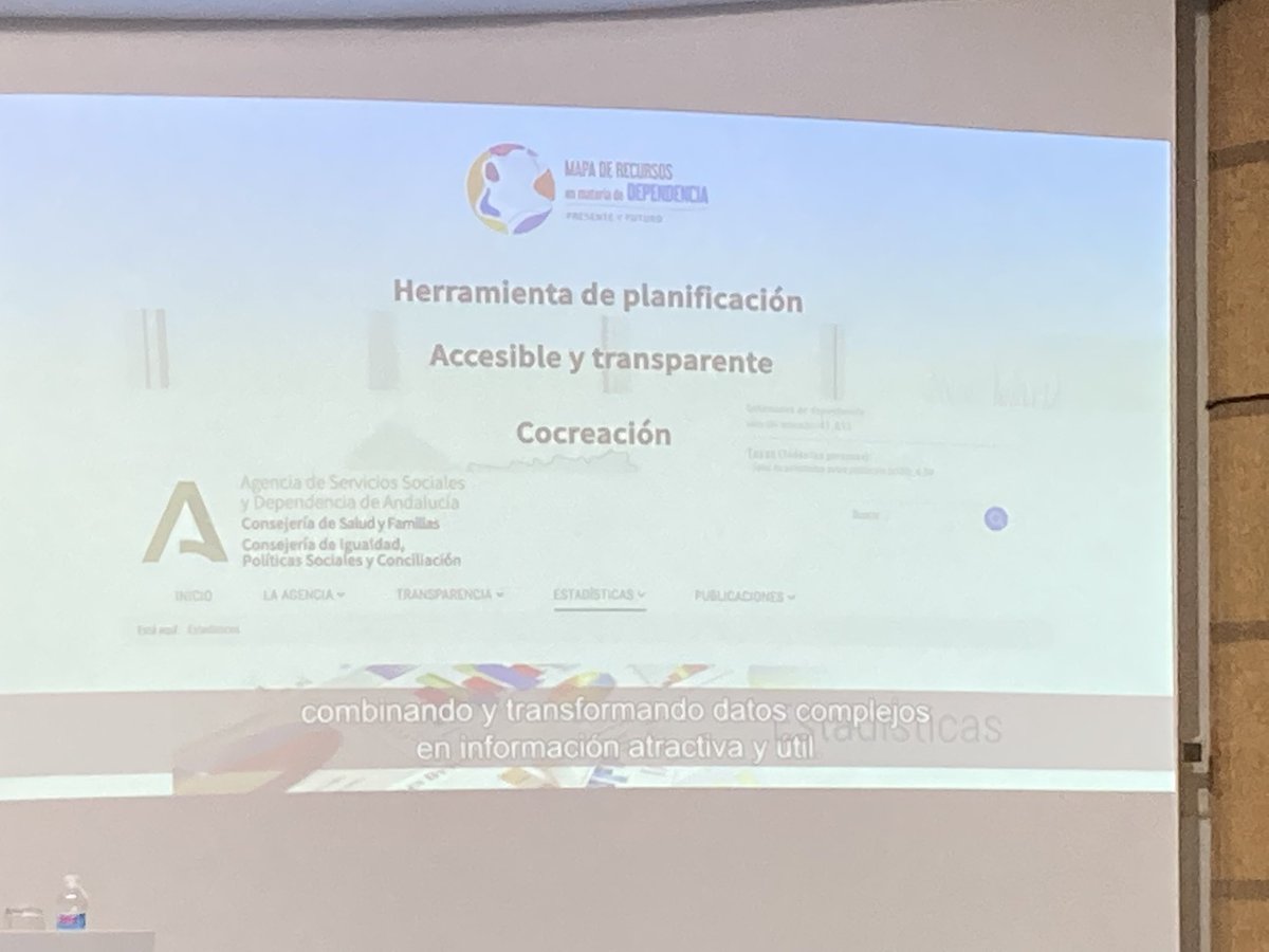 feproami's tweet photo. La Delegada @IgualdadAND @AnaFidalCam inaugura Jornadas Técnicas de la Agencia de Servicios Sociales y Atención a la Dependencia de Andalucia #mapaderecursos #Transparencia @CadizJunta https://t.co/JZhyxRBjc9
