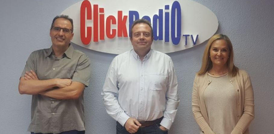 iCommunity_io's tweet photo. Ayer #MiguelÁngelPérez, CEO de #iCommunity, estuvo en #ClickRadioTV para hablar sobre las aplicaciones de #blockchain en las #empresas.
Aquí podéis verla/escucharla (empieza en el minuto 7): YouTube: https://t.co/l7c9jz5tXJ
Ivoox: https://t.co/YsgGAQWR6e https://t.co/T6KP6Im5B8