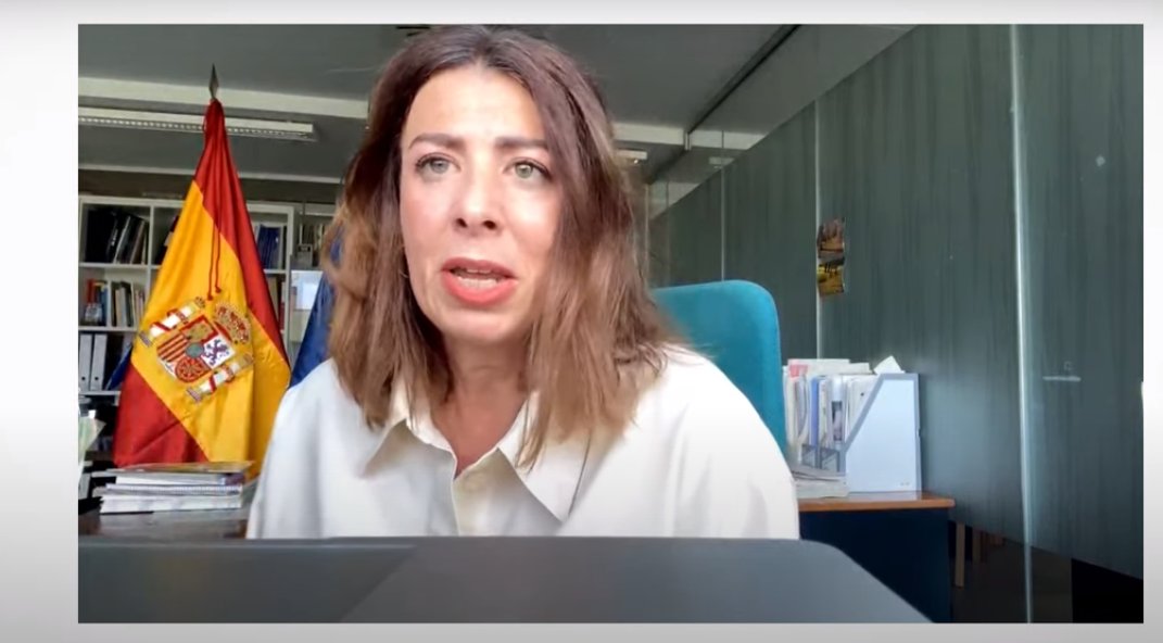 Inaugura la jornada de presentación de resultados <a href="/tics4fruit/">TICS4FRUIT</a>, proyecto coordinado por @PCTAD , la representante del @mapagob Rocio Wojski Perez.