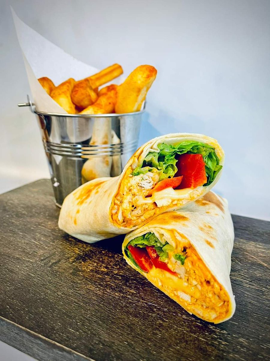 Enjoy lunch on our terrace today in this gorgeous weather ☀️
#rathmines #TuesdayTreat