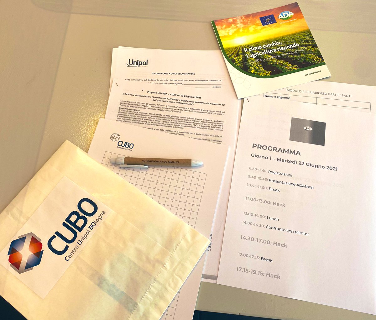 lcordin's tweet photo. L’hackathon di Life ADA ai blocchi di partenza con la presentazione del progetto. Idee innovative per la resilienza in agricoltura. Let’s hack! #Hackathon #OpenInnovation #ADAThon @UnipolSai_CRP @UnipolGroup_PR https://t.co/cF2heMKmfe