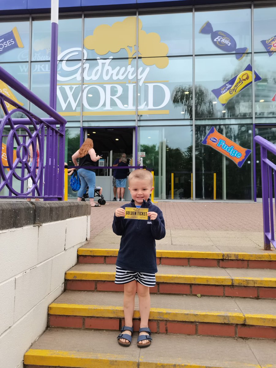 TomlinsonRachel's tweet photo. @thismorning My little boy Edward turned 4 on June 16th and he can't get enough of Charlie and the Chocolate Factory!! He got a (home-made!!) Willy wonka bar with a golden ticket inside on his birthday! The golden ticket got him entry into Cadbury World! He LOVED IT xx https://t.co/Sf1MxwuWNw