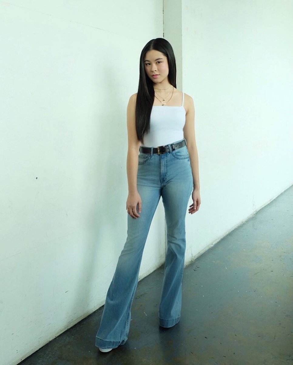 JadeSwift16_'s tweet photo. CLASSY KISSES
#KissesDelavin @KissesDelavin https://t.co/N7K3TG1KhR