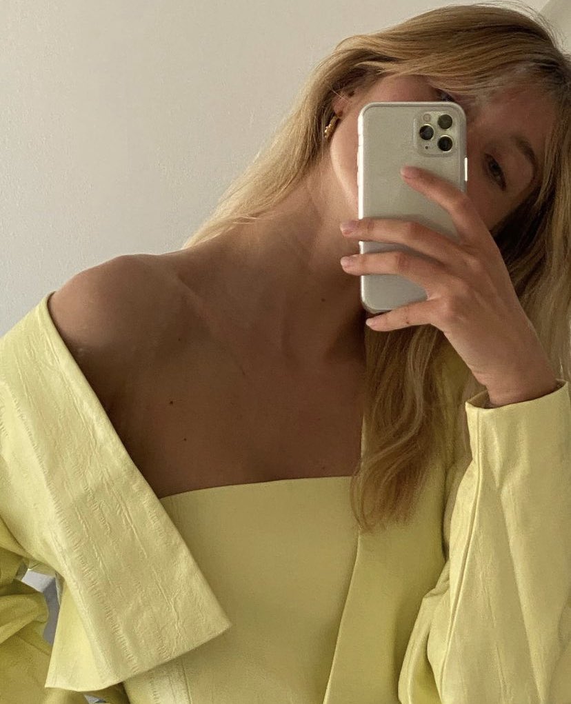 parisandior's tweet photo. brighter than the sun https://t.co/J5FBd38Ok2