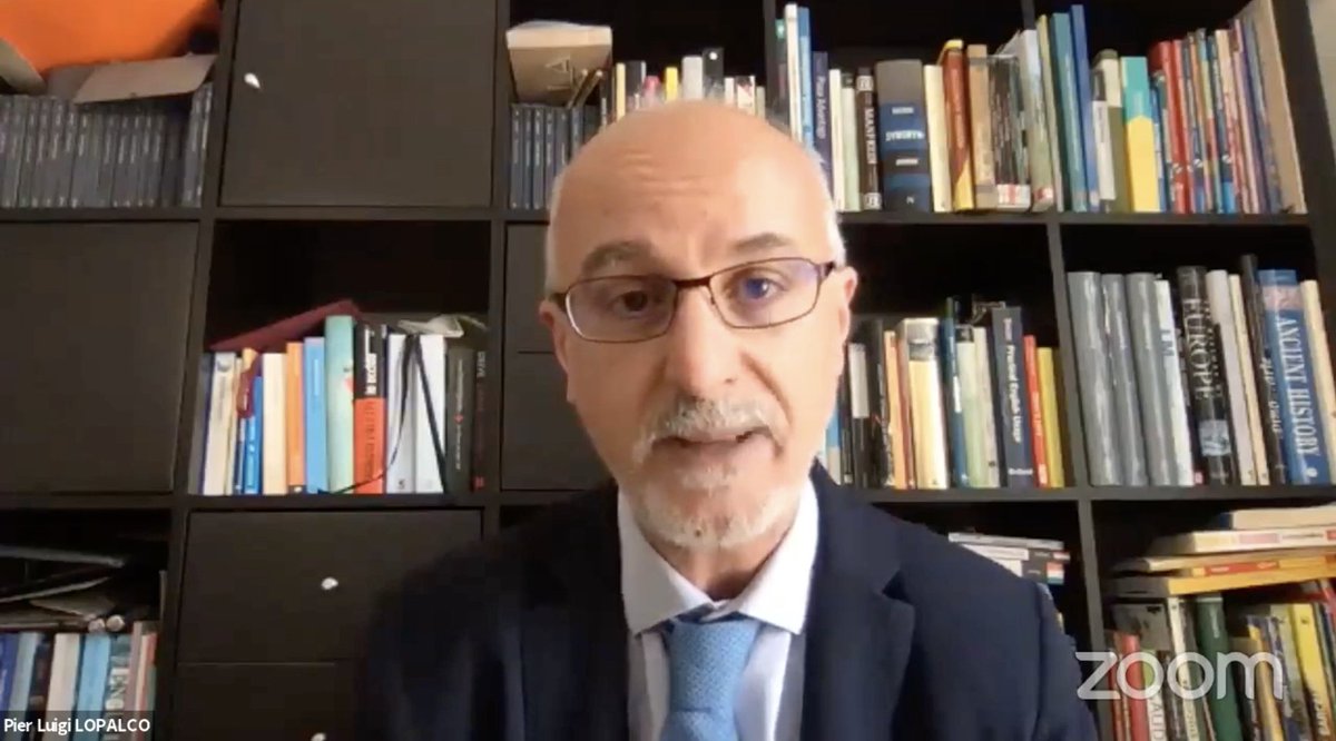 JnJ_Italy's tweet photo. Per costruire i #CantieriPerLaSanitàDelFuturo serve un cambio di paradigma: dobbiamo potenziare la #prevenzione e investire sull'"alfabetizzazione sanitaria dei cittadini", che si traduce anche in risparmio di risorse
 
— Pier Luigi Lopalco, Assessore alla Sanità @RegionePuglia https://t.co/2SI28RSy4k