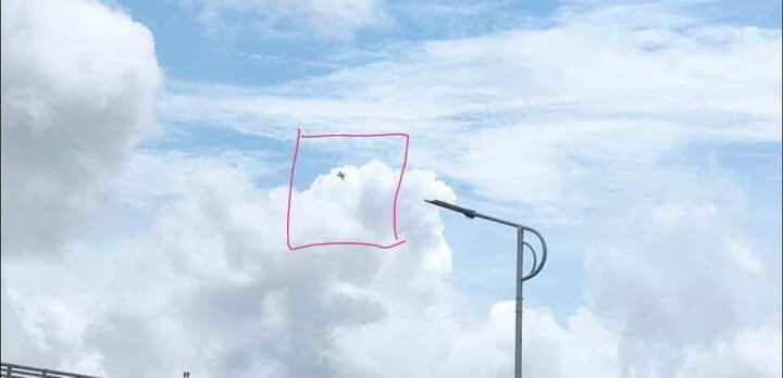 cario_real's tweet photo. Military Jet fighters were seen departing from Yangon Terminal airport and hovering above the sky to scout around.  #NoFlyZoneInMyanmar  #WhatsHappeningInMyanmar #June22Coup #UnfetteredAccessForAids https://t.co/tieRqHGIhZ