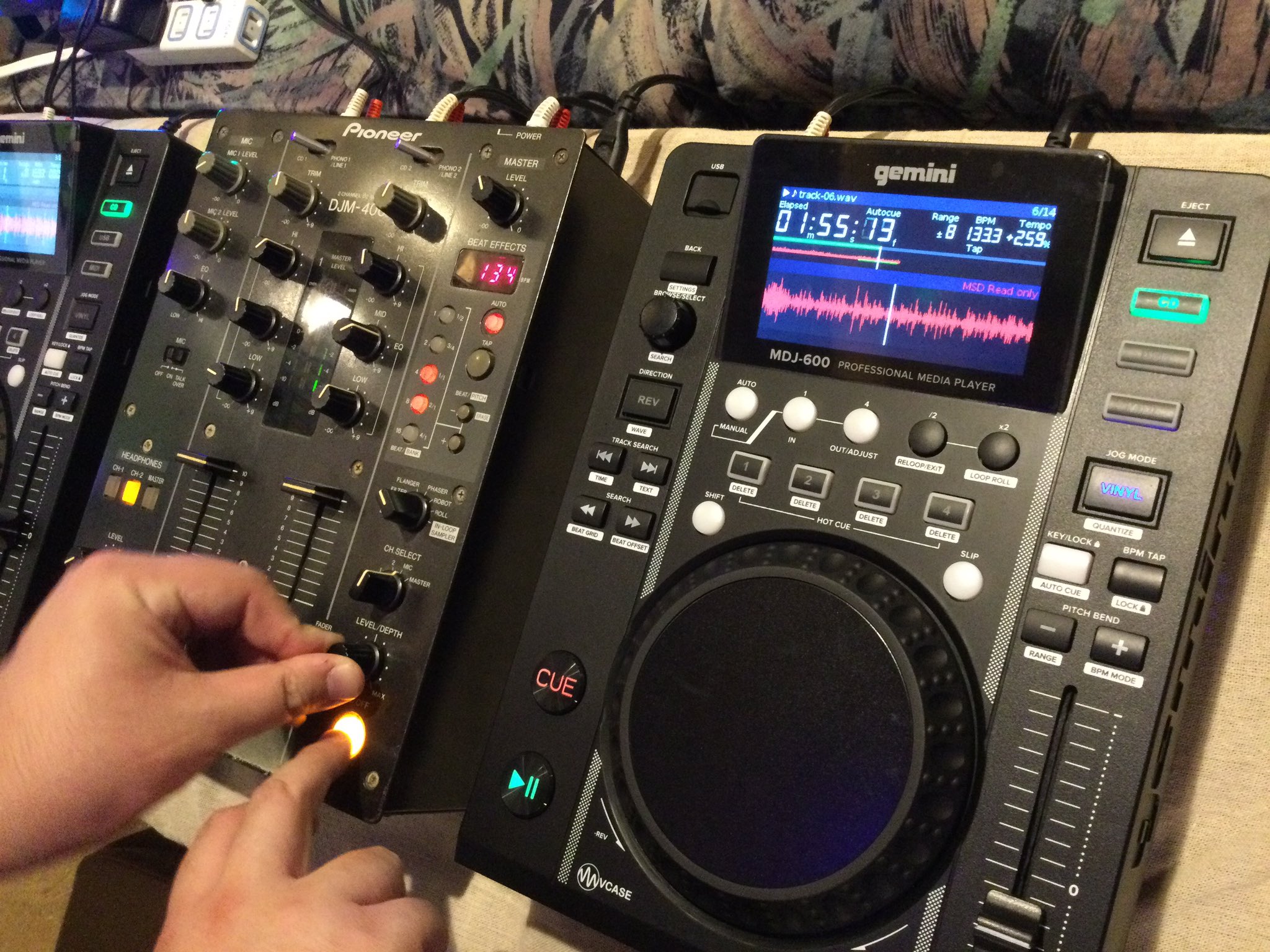 Amazon | gemini ジェミナイ USB CDプレイヤー MDJ-600 2台