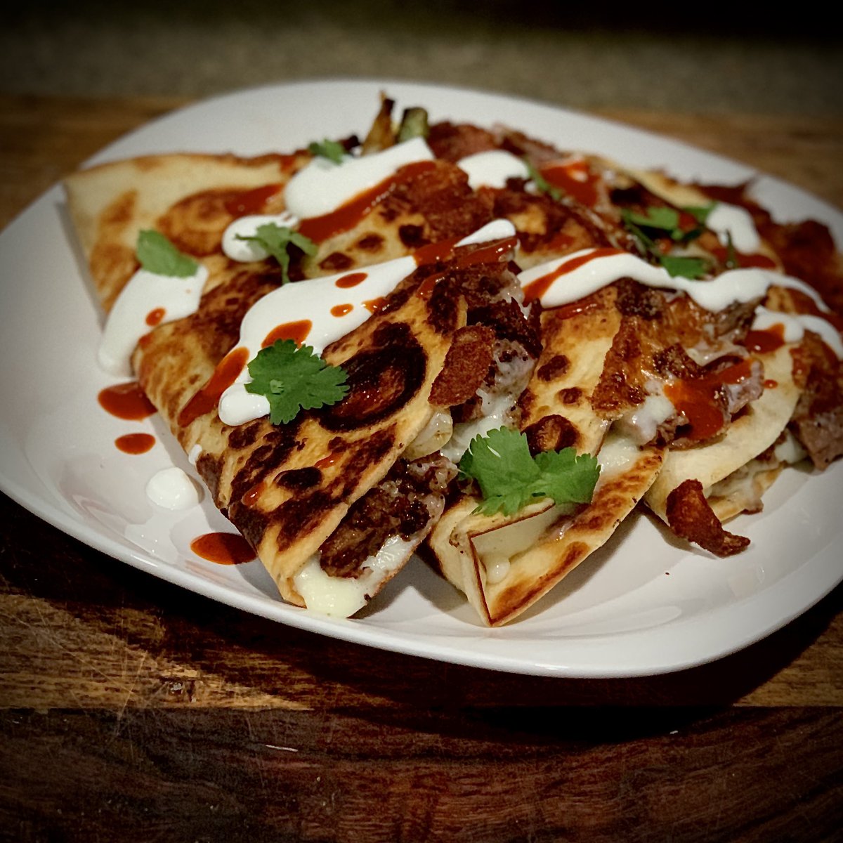 Quesa-“Brisket” Tacos?!? instagram.com/p/CQa8eSBBQxG/… 

#tacos #taco #tacotuesday #tacosarelife #meatchurchcongregation #birriatacos #birria #mexicanfood #griddlecooking #cookoutside #brisket #bbq #quesabrisket #quesabriskettacos #leftovers #leftovertacos 
<a href="/MeatChurch/">Meat Church ™</a> <a href="/BlackstoneGrid/">Blackstone Products</a>