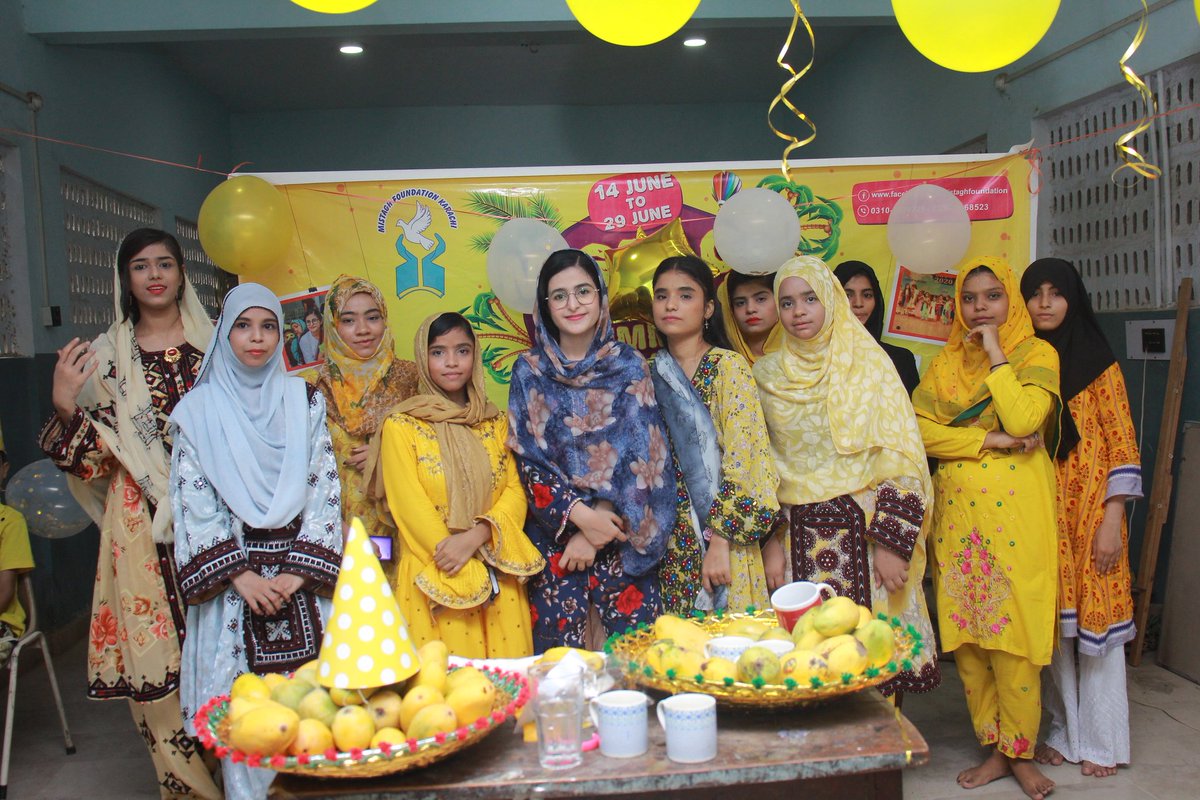 mahin_baloch's tweet photo. My girls gang Mashahallah 😍♥️
You are not just my students you are all Mistagh family love you all my beautiful girls 😍♥️❤️
Relationship between teacher and student is so beautiful relation in this world 😍
#Mistagh_Family
#LoveyouAll
#mistagh_foundation
#work_for_change https://t.co/2Cye22ikag