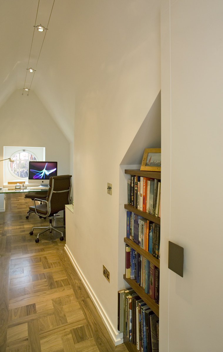 BascombDrew's tweet image. Hidden spaces. Designing a home office perfectly hidden behind hand painted wardrobe doors in the master bedroom. #homeoffice #WorkFromHome #handpainted #design