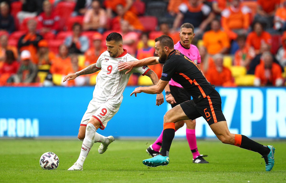 ATrajkovski17's tweet photo. Unforgettable experience! History made! We keep head up and continue to next success in the future! #EURO2020 #Macedonia 🇲🇰❤️💛 https://t.co/KGnunYgud2