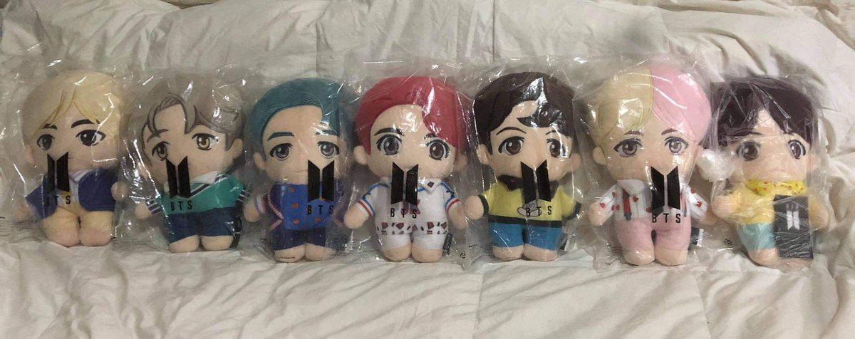 Bts7TindahanPH's tweet photo. BTS OT7 flat cushion

P900 + local sf

If you are going to take all can take it at P6000 + local sf.

#BTS #flatcushion @BTS_twt #OT7 #Jin #Namjoon #Yoongi #Jhope #Jimin #V #Jungkook https://t.co/Rxj2HAak9O