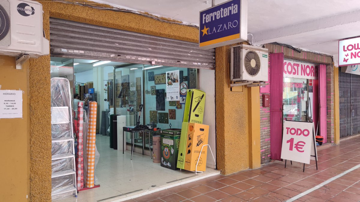 FAELactualidad's tweet photo. 🤝 Seguimos fortaleciendo la red de #ECOpuntos de #RAEE- #PAE en las #ECOTiendasFAEL #TiendasdeAQUÍ
➡️ En este caso se ha entregado un nuevo contenedor a Ferretería Lázaro en San Juan de Aznalfarache (Sevilla)
#comercilocal #economiacircular #comprayrecicla https://t.co/rffYq1b1av