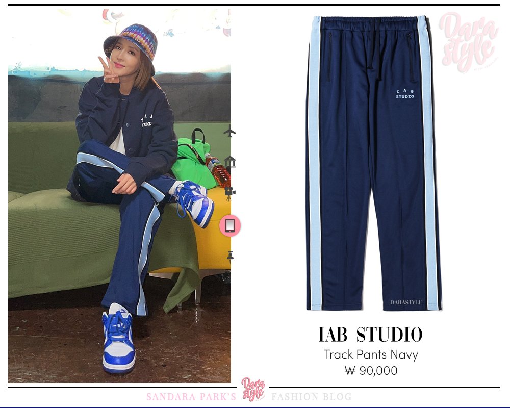 SNS Update] 200126- #Dara's Instagram update, wearing: #LOUISVUITTON  Stellar Open Back Sneaker (Rose Pop) _ _ _ _ #DaraStyle #DaraStyle_