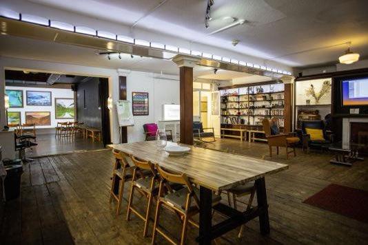 UnfoldEventsVIP's tweet image. #UnfoldLoves Anomalous Space Uniquely located between London’s Angel, Kings Cross, Clerkenwell &amp;amp; Old Street, Anomalous Space is an Art Deco showroom turned studio and event venue. Situated within a Georgian Townhouse it provides a charming and homely alternative to modern spaces