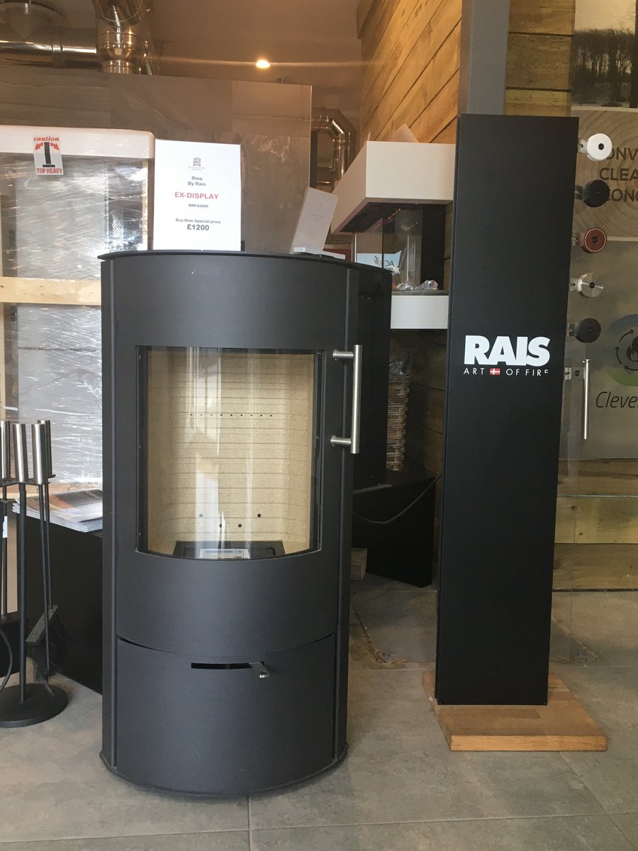 selectstoves's tweet photo. 🔥EX-DISPLAY RAIS SALE🔥40% off this gorgeous Rais Rina, was £2000 now £1200! Brand new, never been lit, 4.6 kW wood, Eco Design Ready Danish stove. Contact us for details🏴󠁧󠁢󠁷󠁬󠁳󠁿🇩🇰 https://t.co/RxW5oCcCLt