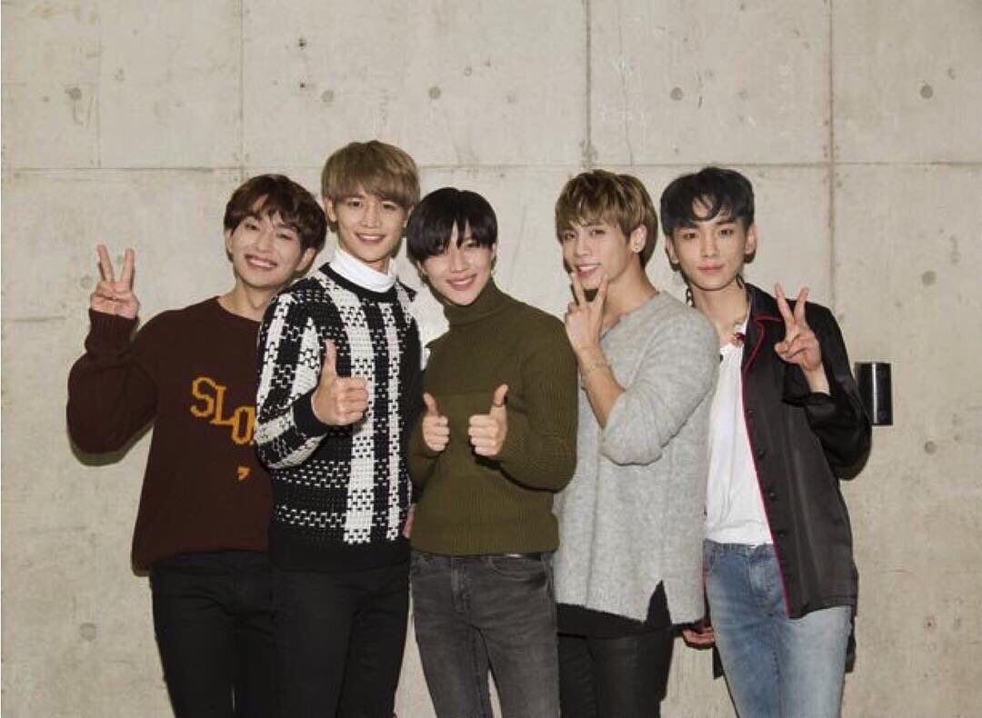 minoutshine's tweet photo. ✨🎊일본데뷔　축하해.🎊✨ https://t.co/vPaFlbG1cu