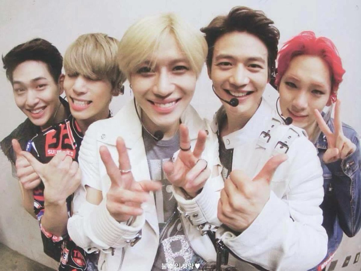 minoutshine's tweet photo. ✨🎊일본데뷔　축하해.🎊✨ https://t.co/vPaFlbG1cu