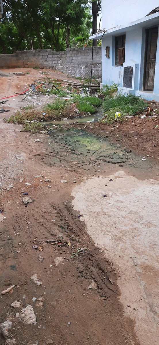 GaneshDevarak14's tweet photo. @agandhioffice 
sir,
JBM colony NANAKRAMGUDA back side of govt. School we are facing issues from past 10 years no proper roads no proper drainage system they sanctioned but till now work is not started....drainage are flowing openly... @GandhiArekapudi @VGangadharBJP @ZC_SLP https://t.co/M47BKEvLm4