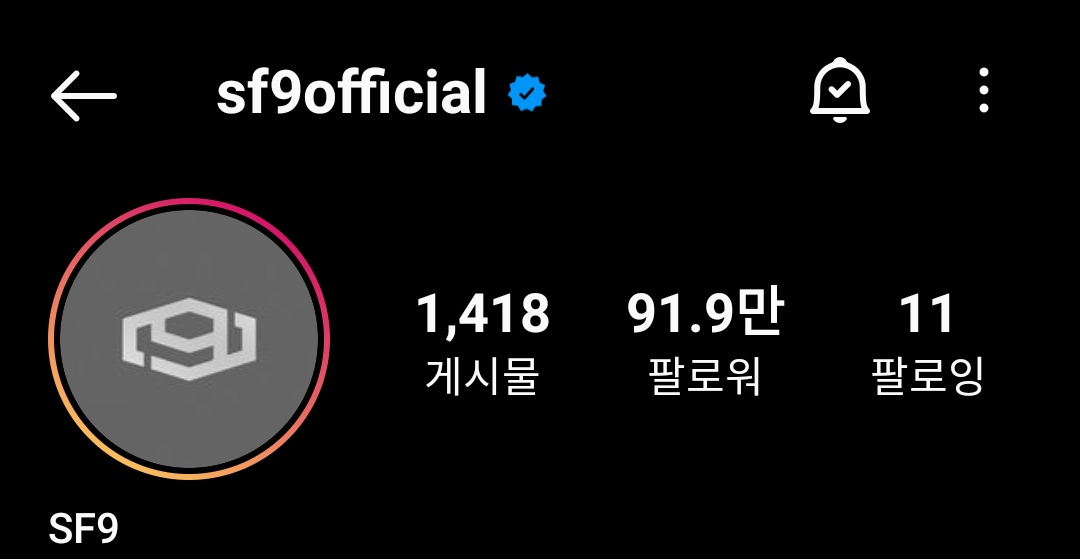 huyentrang_87's tweet photo. SF9 logo and banner changes on SN S #Twitter #Instagram #SF9 #TURNOVER #TearDrop #TeamSF9 #YoungBin #InSeong #JaeYoon #Dawon #Rowoon #Zuho #YooTaeYang #HwiYoung #Chani @SF9official https://t.co/xdylpd3PdO