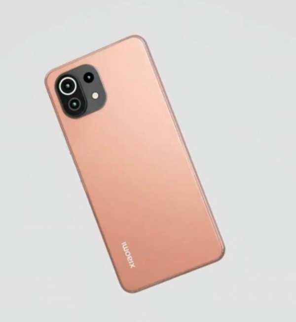 BiIndia's tweet image. .@XiaomiIndia brings #Mi11Lite and #MiWatchRevolveActive to India

businessinsider.in/tech/mobile/ne…