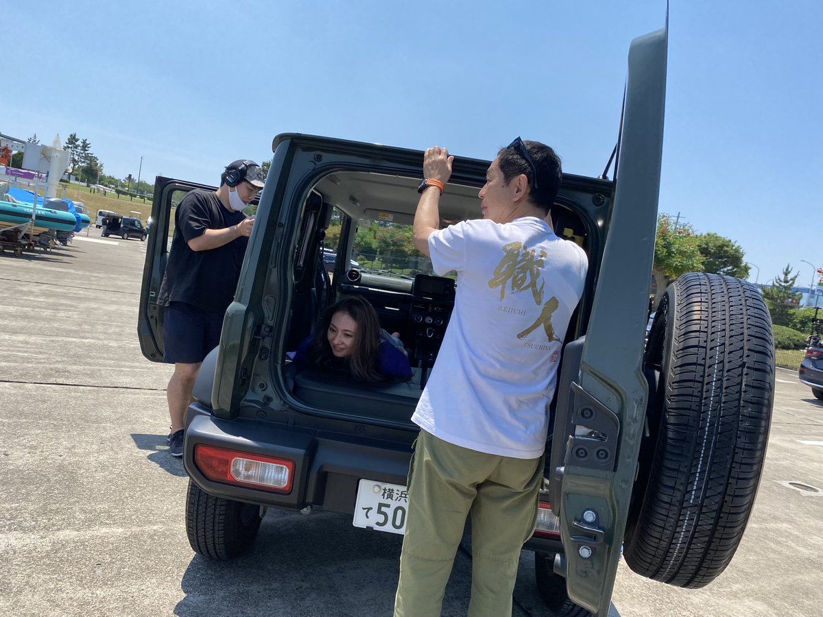 中古車検索 車選びドットコム ジムニーシエラ 昨日 土屋圭市 さんに郡サイでドリフトかまされて ちょっと だった 近藤みやび お姉さんが登場です ちょっと機材トラブルで聞きづらい 見辛い点もあるかもしれませんがご了承ください 姉さんは元気