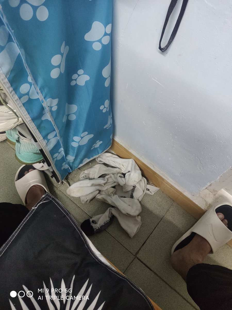 洗袜子真的是件很烦的事情