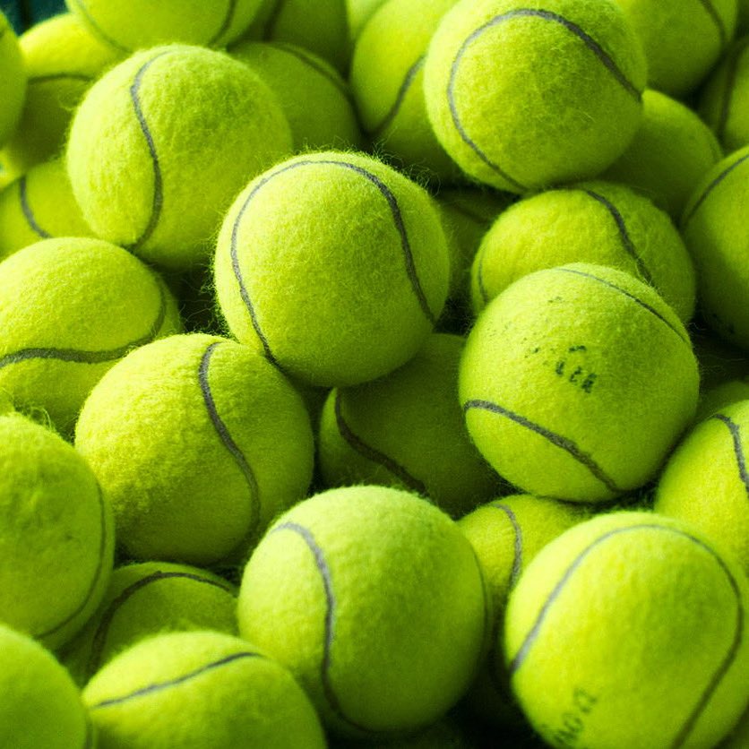 framtennis's tweet photo. QUIZ TIME! 

HOW MANY TENNIS BALLS WERE USED AT OUR TOURNAMENT IN 2019?

Answers by Thursday 24th June 12pm GMT. 

1st correct answer or nearest guesstimate will win free entry into 1 of the 56 events- fee will be refunded post closing date. 

Good luck 🤞

@LTASuffolk https://t.co/pjcm6Sjnx7