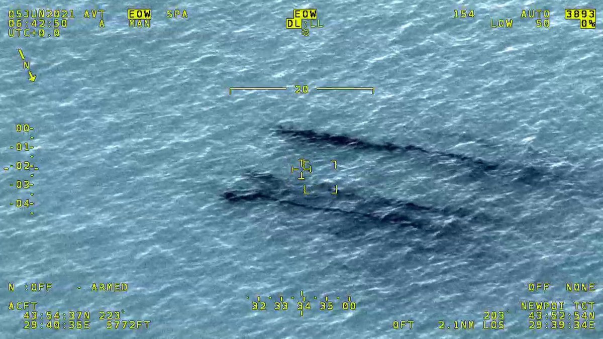 EMSA_EU's tweet photo. In action over the Black Sea – our #RPAS with #Romanian authorities tackling #pollution. More information on #RPAS support to #EU Member States and #wherewefly https://t.co/MGfnXtWFHb https://t.co/k4f3k6RR5S