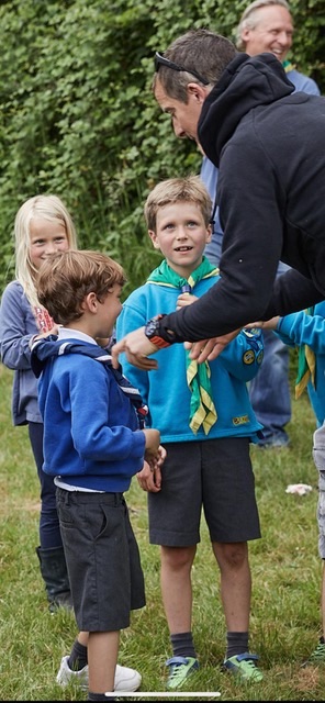 scouts's tweet photo. Chief Scout, @BearGrylls came to the rescue of a young Beaver Scout called Nico. During a surprise visit to a Colony in Wiltshire, he spotted Nico didn’t have a scarf, so gave him his. Learn more about how @scouts builds friendships and #LifeSkills:
https://t.co/vzagSrFxvg https://t.co/GLjWm8LkqI