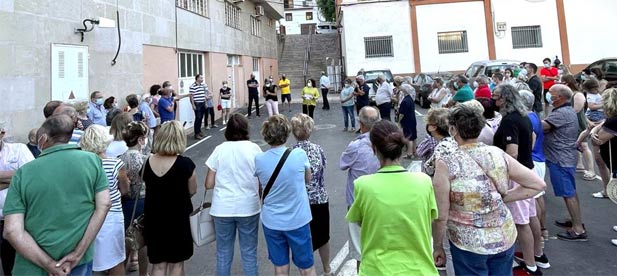 popularescs's tweet photo. El Partido Popular exige un centro de salud para Vilafamés tras 6 años de castigo del PSOE | https://t.co/Kbb6tOkdNt https://t.co/GTPVTy0qO4 https://t.co/T5qPSa45z9