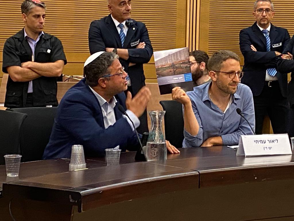 KhuloodBadawi's tweet photo. Deporting human rights defenders &amp;  the attempts to silence them will never succeed in hiding #Israel human rights abuses! Our @hrw report “A Threshold Crossed, #Israeli Authorities &amp; the Crimes of #Apartheid &amp; Persecution” is NOW in the #Knesset event in Arabic,Hebrew &amp; English! https://t.co/2qH9ANOWum