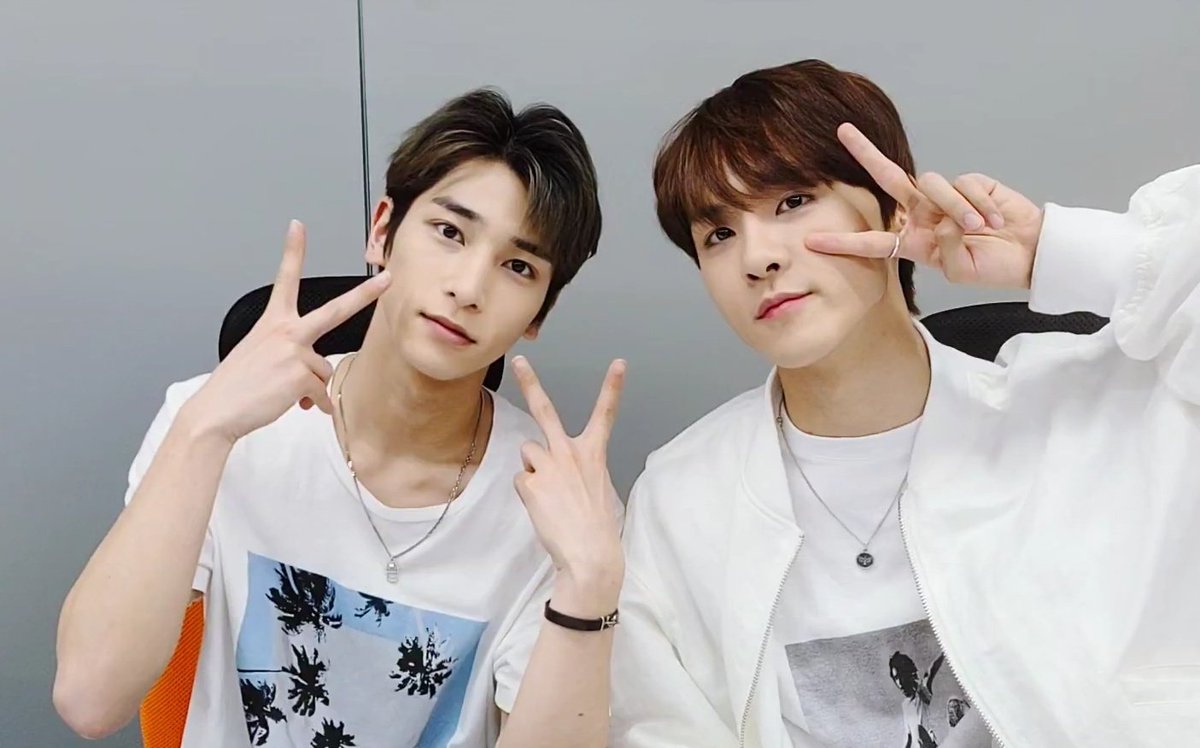 gyuljunie's tweet photo. Jan 2021                          June 2021 https://t.co/fTTxGvUcR0