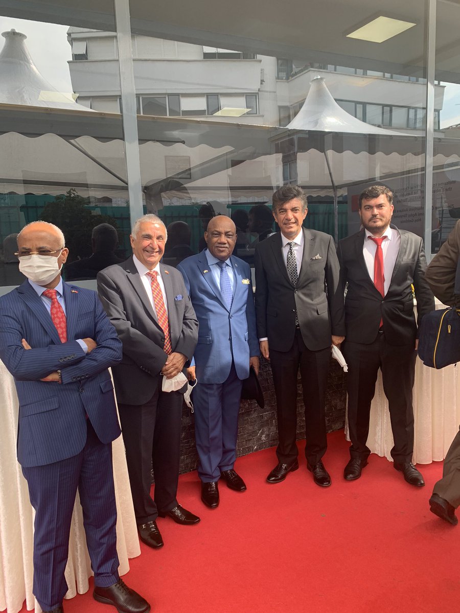hifsisoydemir's tweet photo. Zimbabve nin Ankara Büyükelçiliği resmî açılış törenine @MUSIAD ve @deikiletisim Zimbawe iş konseyi olarak katılım sağladık @MevlutCavusoglu @NurSagman @TurkEmbHarare https://t.co/Kbh0Np21MR