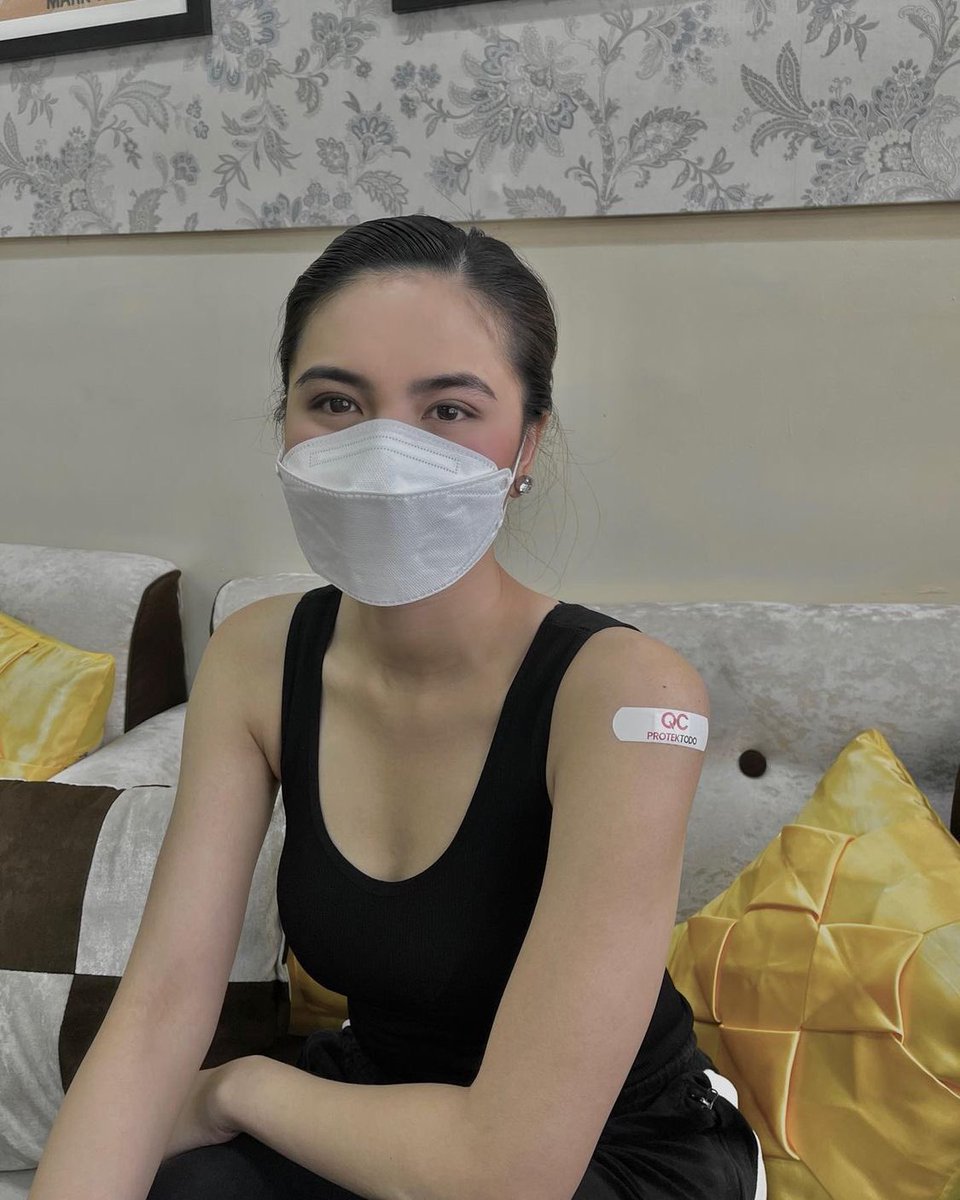 Black. 🖤 

<a href="/MyJaps/">JULIE ANNE SAN JOSE</a> | #JulieAnneSanJose 
<a href="/davidlicauco/">David Licauco</a> | #DavidLicauco