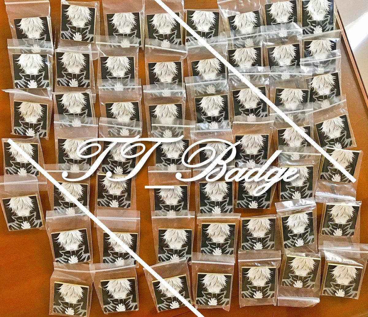 Badge tweet media
