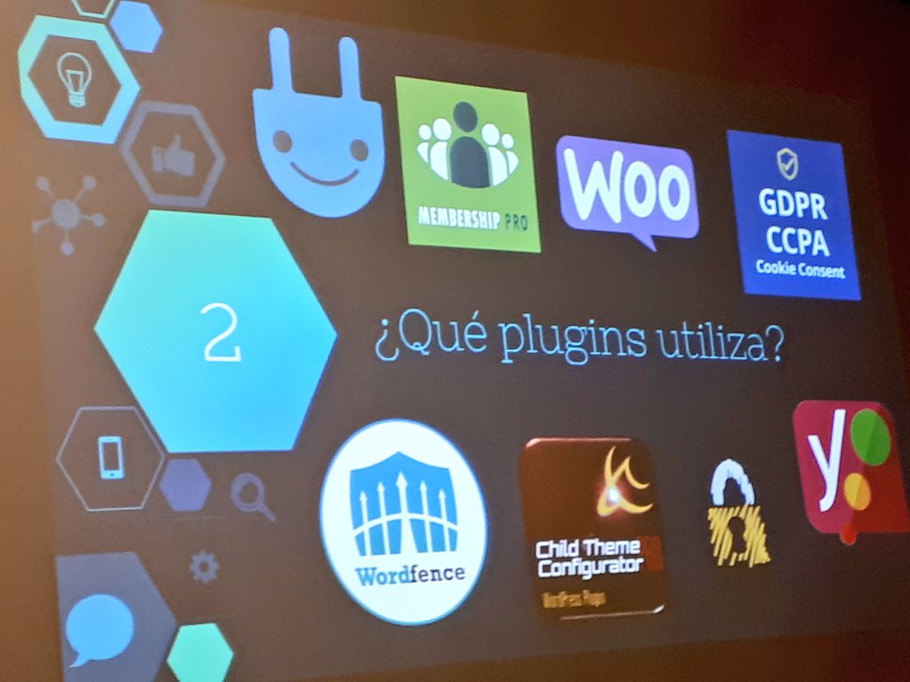 profejlgarcia's tweet photo. Seguimos evaluando proyectos de #ASIR en @IESLosCerros

Alfonso Martínez da soporte al Club de tiro con Arco Los Cerros🎯🏹.

Portal e-commerce basado en @WordPress #WooCommerce #Paypal #UltimateMemberShip 

@FPAndaluza
@EducaAnd @Innovasur @FEvolutio @aytoubeda https://t.co/lzLlrJhUBr
