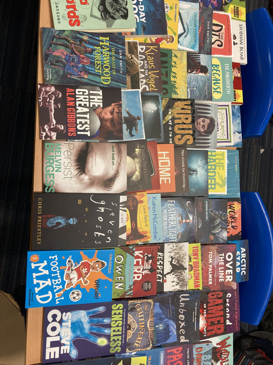Prestfelde_Lib's tweet photo. Year 6 loved getting stuck into our huge order of @BarringtonStoke books this afternoon! #newbooks #prestfelde #readingrocks @Prestfelde_Eng @prestfelde https://t.co/Ro9Nnc1rsu