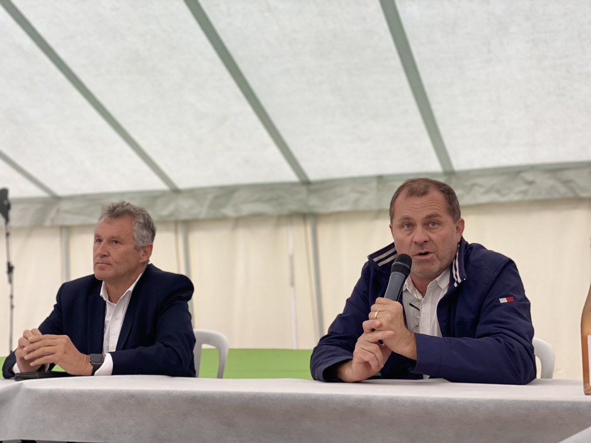 InVivoGroup's tweet photo. [#Openfield21] « Aujourd’hui, @BiolineByInVivo a la ferme intention d’accompagner les #agriculteurs dans leurs challenges quotidiens en proposant une offre globale de solutions et de services durables et innovants. » Laurent Martel #3VA https://t.co/vegWrXTnX1