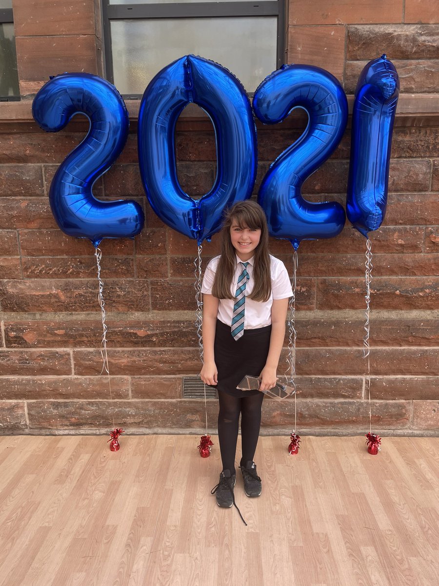 MissOBrienP67's tweet photo. Congratulations on your Greenhill Graduation A! You have a wonderful future ahead of you, and will go on to do marvellous things🎓💙

@GreenhillPS https://t.co/i7wc6srtJa