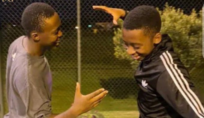 Her:  None of you broke guys can handle me😂
One of them after handling the situation🤜🏽🤛🏾😂