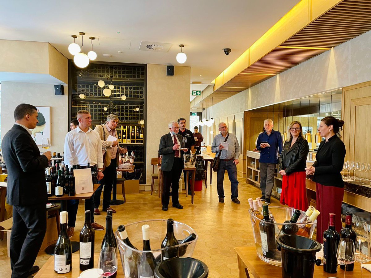 SophieKatsarava's tweet photo. Pleased to attend another Georgian wine tasting event in #London 🍷 

The growing interest in Georgian wine in #UK’s competitive market &amp; among British public is encouraging. Happy to offer my support to importers &amp; businesses. https://t.co/155N7GzS17