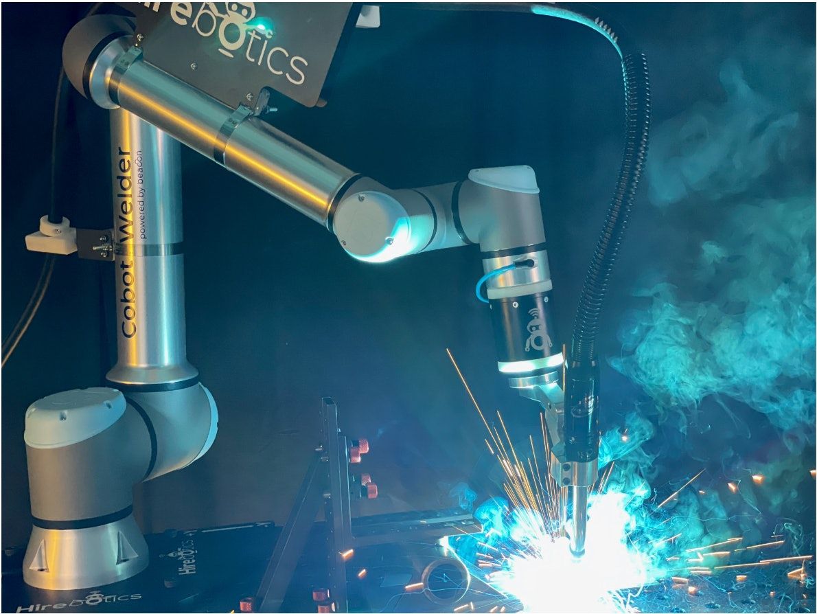 The new #Cobot Welder system from @Hirebotics, featuring <a href="/Universal_Robot/">Universal Robots</a>'s UR10e collaborative #robot, can be programmed with Hirebotics’ Beacon smartphone app, eliminating the need for programming skills. buff.ly/2SSP2li